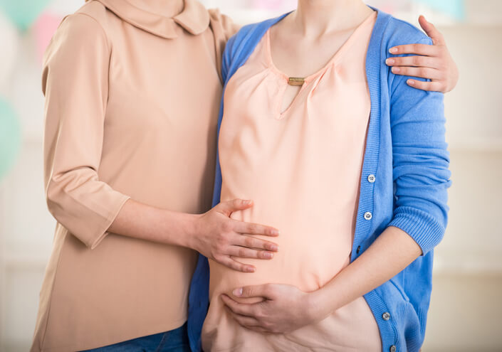 The latest conditions for altruistic gestational surrogacy in ...