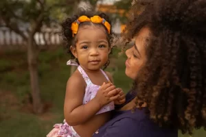 独立女性的生育自由：全球哪些国家支持单身女性做试管代孕？ - 辅助生殖论坛-辅助生殖论坛