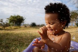 肯尼亚同性伴侣代孕：实现父母梦想的关键就在这里！-辅助生殖论坛